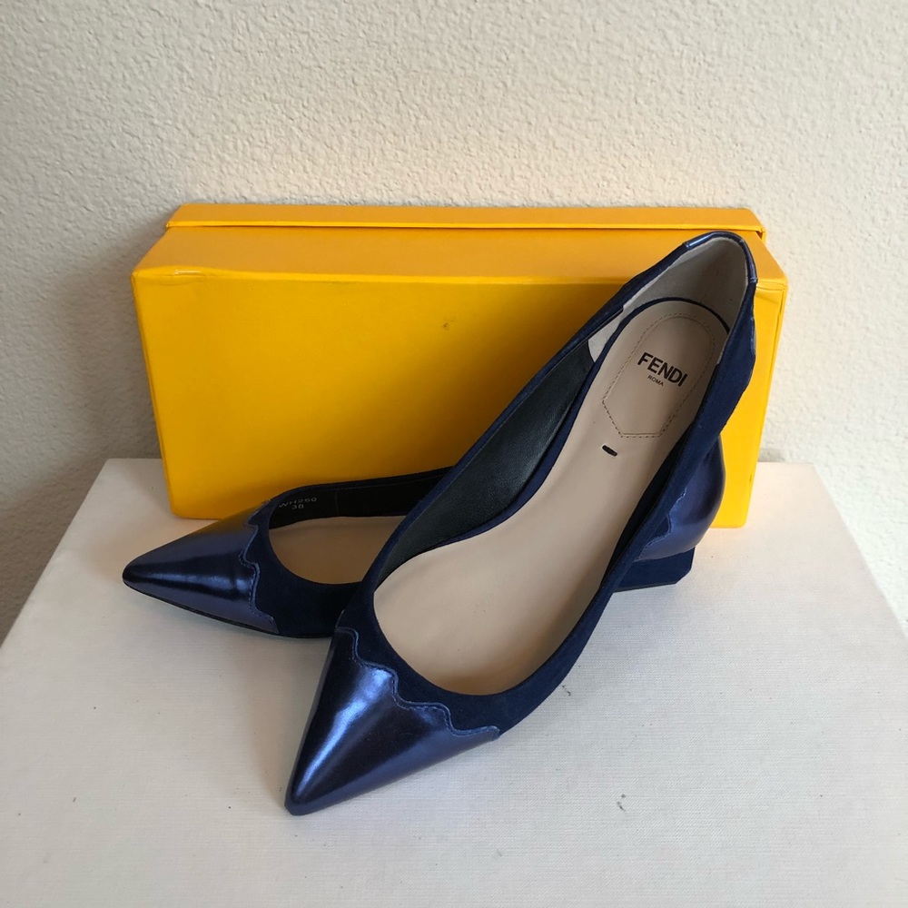 Suede Leather Low Heel Pumps Size 38